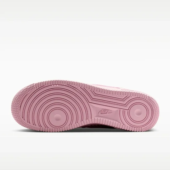 Women's Nike Air Force 1 Hearts Valentine's Day Custom Sneakers With Crystals - Picture 2 of 7